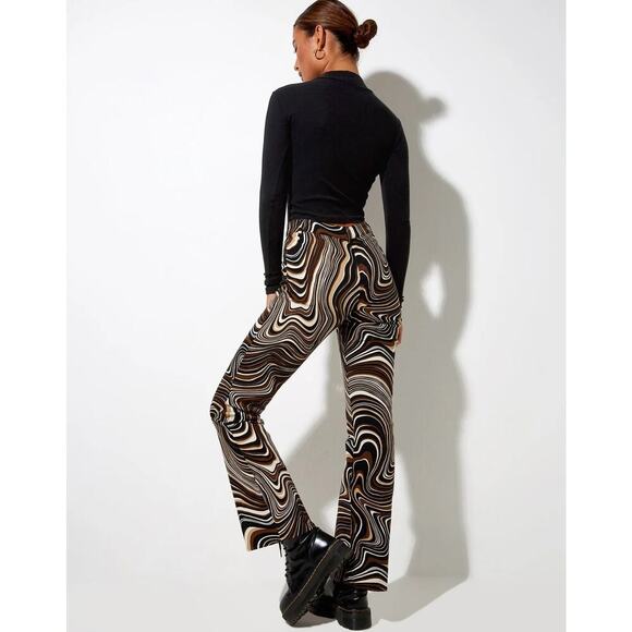 Motel Zoven Flare Trouser in 70's Ripple XS Retro Cotton Stretch - Picture 2 of 7